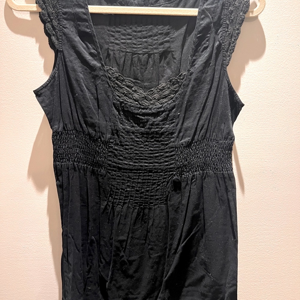 Wilfred top. Slightly sheer, embroidered detailing